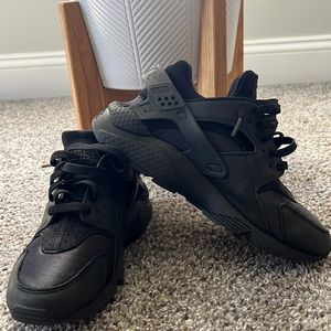 Nike Huarache all Black